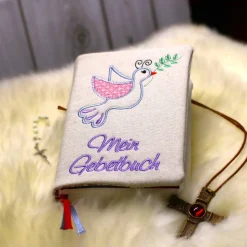 Handgefertigte Gotteslobhüllen – ein besonderes Geschenk zur Erstkommunion