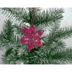 Handgefertigte Häkeldeckchen Schneesterne Rot mit Glitzer – 8er Set Weihnachtsdeko & Baumbehang