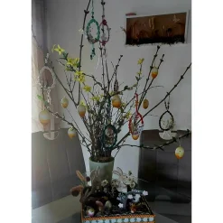 Handgefertigte Makramee Osterdekoration – Individuelle Ostereier für Wand & Fenster