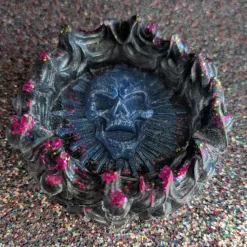 Handgefertigter Gothic-Schädel Aschenbecher
