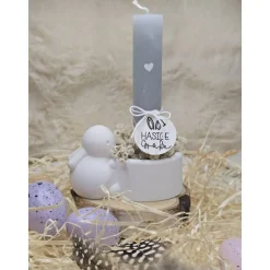 Handgefertigter Oster-Kerzenhalter aus Raysin – Hase, Moos & Trockenblumen als Frühlingsdeko