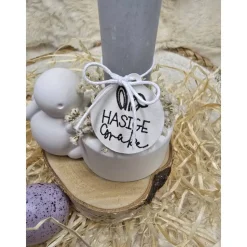 Handgefertigter Oster-Kerzenhalter aus Raysin – Hase, Moos & Trockenblumen als Frühlingsdeko