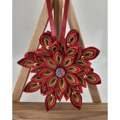 Handgefertigter Weihnachtsstern in Braun-Gold, Durchmesser ca. 10-11 cm