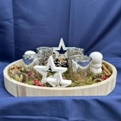 Handgefertigtes Advents-Tablett mit Engeln, Moos & Teelichthaltern – natürliche Weihnachtsdeko