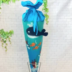 Handgefilzte Schultüte Unterwasserwelt Wal 70cm – Filzschultüte aus Wolle