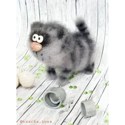 Handgemachte Dekofigur Katze/ Katze Statue Stoff gehäkelt als Geschenk zum Geburtstag, Hochzeit/Dekorfigur katze rot