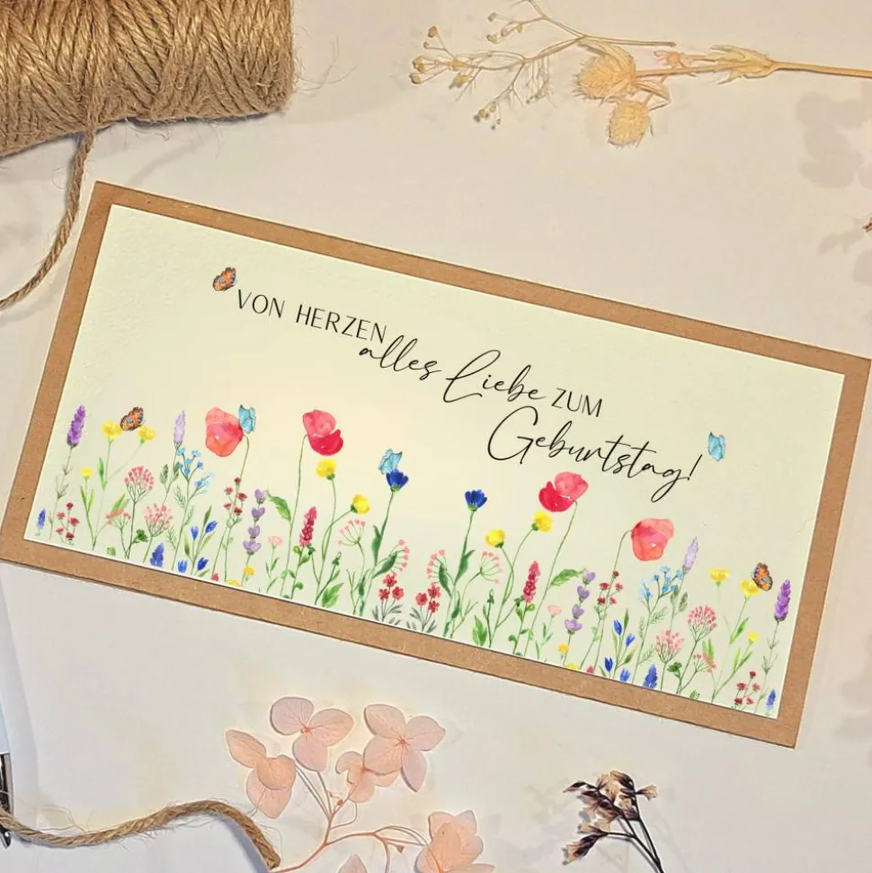 Handgemachte Geburtstagskarte mit Blumenmotiv – Geldgeschenk & Gutscheinverpackung