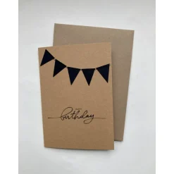 Handgemachte Happy Birthday Karte natur – Glückwunschkarte DIN A6 mit Wimpelkette