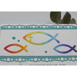 Handgemachte Kommunionkarte Fische -  regenbogenfarben – Unikat zur Erstkommunion