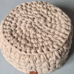 Handgemachtes Häkelkörbchen, Osternest aus beigem Textilgarn (1), vielseitig und dekorativ