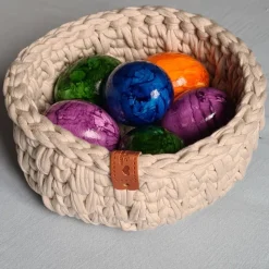 Handgemachtes Häkelkörbchen, Osternest aus beigem Textilgarn (1), vielseitig und dekorativ