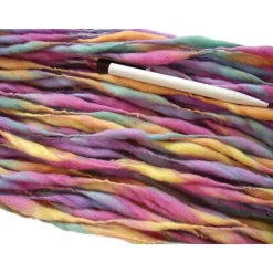 Handgesponnenes dickes Merinogarn 100g/64m, Strickwolle dick und dünn Pastelltöne, Nadelstärke ab 10mm, P