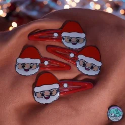 Handgezeichnete Weihnachtsmann-Haarspangen aus Schrumpffolie – Festlicher Haarschmuck mit Resin-Finish