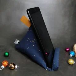 Handykissen / Sitzsack LITTLE STARS ON BLUE  - Smartphonestütze, Tabletkissen, Kirschkernfüllung | RÄUBE