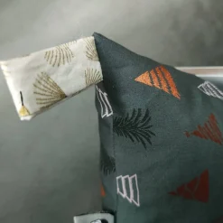 Handykissen / Sitzsack METALLIC CHRISTMAS TREES - Smartphonestütze, Handyhalterung, Kirschkernfüllung | RÄUBERKIND