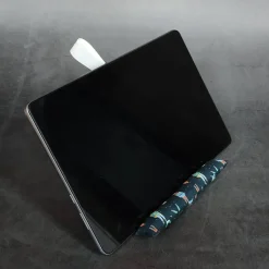 Handykissen / Sitzsack NUSSKNACKER  - Smartphonestütze, Tabletkissen, Kirschkernfüllung | RÄUBERKIND