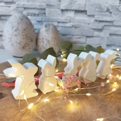 Hasenbande aus Raysin – Handgemachte Osterhasen Deko für dein Zuhause