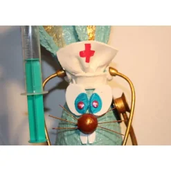 Hasenfigur Osterdeko KRANKENSCHWESTER handgefertigte Künstler-Figur Geschenk für Ärzte Krankenschwestern
