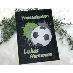 Hausaufgabenheft Hülle Filz Fußball Grün Grundschule Schulheft Schutzhülle Umschlag Geschenkidee Einschu
