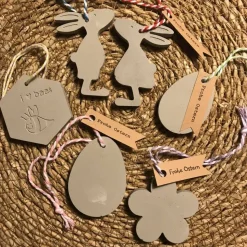 Hübsche Anhänger aus Beton, Motive für Ostern, grau, 6er Set