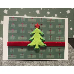 Hübsche Weihnachtskarte mit Tannenbaum Motiv