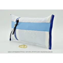 Hellblaues Ringkissen rechteckig 22x12 cm – Unikat aus Baumwolle für Hochzeit