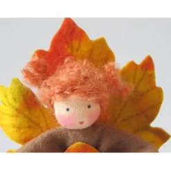 Herbstelfe - Efeu - Blumenkind - Jahreszeitentisch - Waldorf Art- Art.Nr. HE27