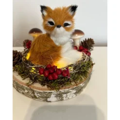 Herbstgesteck Herbstdeko auf einer Baumscheibe Wohndeko Fuchs