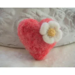 HERZ * FILZHERZ * ZUR DEKORATION * FRÜHLING * 100 % WOLLE * HANDGEARBEITET * ROT/WEISS * Produkt #717456