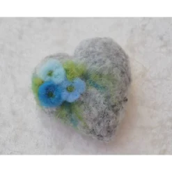 HERZ * FILZHERZ * ZUR DEKORATION * FRÜHLING * 100 % WOLLE * HANDGEARBEITET * GRAU/BLAU * Produkt #717471