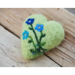 HERZ * FILZHERZ * ZUR DEKORATION * FRÜHLING * 100 % WOLLE * HANDGEARBEITET * GRÜN/BLAU * Produkt #719637