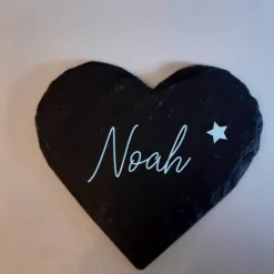 Herz aus Schiefer: Eine besondere Grabdeko und liebevolles Geschenk für Hinterbliebene!