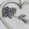 Herz mit Rose und Love Schriftzug, Holzherz als Hochzeitsdekoration oder Geschenk zum Valentinstag