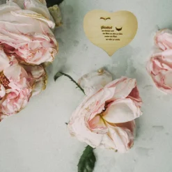 Herzen aus Holz mit individueller Gravur