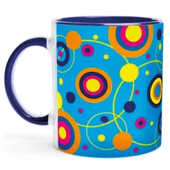 Hippie-Tasse im 70er Jahre Vintage Retro-Style mit bunten Ornamenten – Spülmaschinenfest