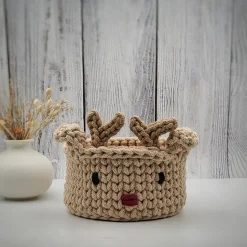 Häkelkorb mit Rentiergesicht – handgemachte Weihnachtsdeko, Nikolauskorb oder Geschenkkorb Weihnachten