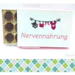 Hülle für Haselnusspralinen