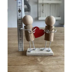 Hochzeits Figuren mit Herz, Holzfiguren, Liebes Geschenk