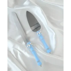 Hochzeitsdeko Hochzeitsgläser Sektgläser Hochzeitskerzen Brautaccessoires mit Namen Tortenmesser Tortenheber  weiß blau