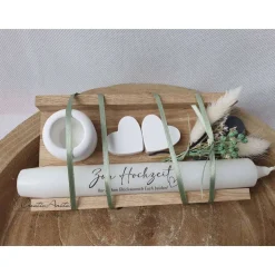 Hochzeitsgeschenk - Geschenkset mit zwei Herzen aus Beton, Kerze, Kerzenständer und Trockenblumen dekoriert