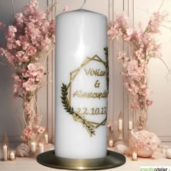Hochzeitskerze in Elfenbein, personalisierbar mit Blattranken in Gold und Braun, modernes Hochzeitsgeschenk