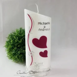 Hochzeitskerze Perlmutt geriffelt - Ellipse abgeschrägt mit Herzen - BEERE-SILBER