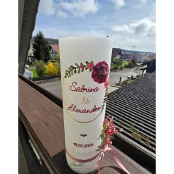 Hochzeitskerze Rustik weiß inkl. Teelicht - Blütenkranz und Trockenblumen in Brombeere-Altrosa-Gold