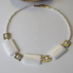 Hochzeitskette aus weißer Jade und Süßwasserperlen, vergoldetes Silber 925, Edelsteinkette