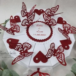 Hochzeitstorte Torte SCHMETTERLINGE WEISS-BORDEAUX