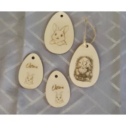 Holz Ostereier Set mit Lasergravur Osterdeko– 4 Stück beidseitig graviert zum Aufhängen