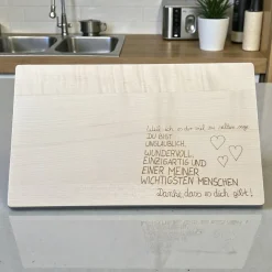 Holzbrettchen, Schneidebrettchen, mit Gravur