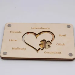 Holzkarte - Geschenkkarte zum Geburtstag - Herz mit Kleeblatt - Glückwünsche