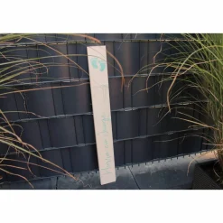 Holzlatte, Holzschild zum Anlehnen 