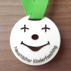 Holzmedaille "Smile" individualisiert, Faschingsorden